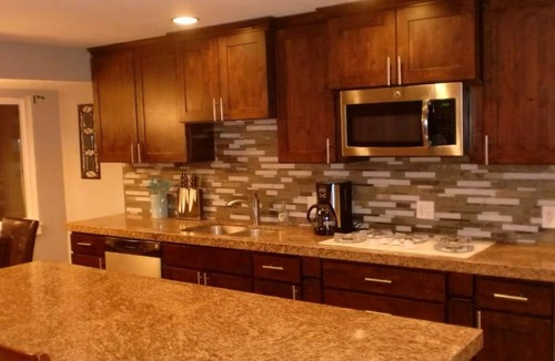 Holladay House | Spacious 6-bedroom house with WiFi and AC in amazing Holladay