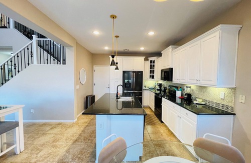 Casa Grande House | Spacious & Cozy 5-bedroom home in Casa Grande!