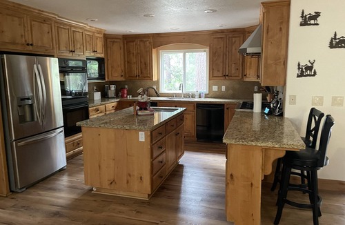 Glencoe Cabin | Spacious, Family Friendly, Hot Tub, Game Room, Forest View, Fireplace, 2 decks