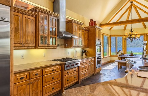 Big Bear Lake Ski Chalet | Spacious family home, significant neighborhood, pool table, hot tub, great views