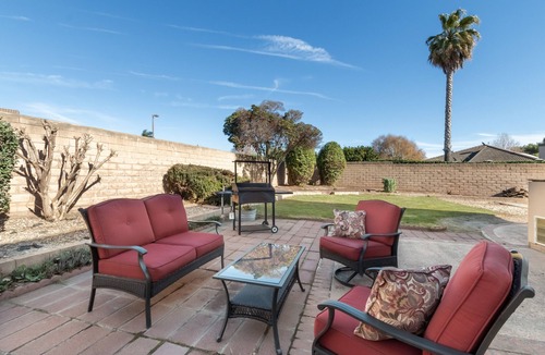 Santa Maria House | Spacious home for friends & family perfectly located. Pet friendly! EV Charger!