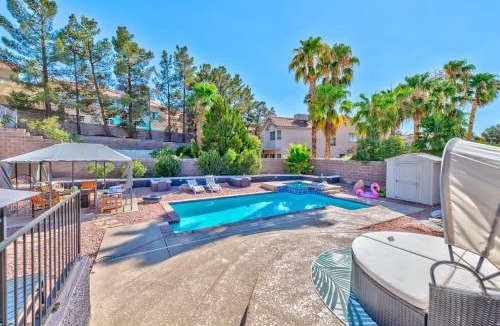 Green Valley North House | Spacious Home free early check-in if available!