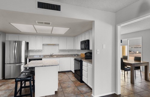Litchfield Park House | Spacious Home in Litchfield Park - 28+ day stays!