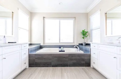 Fountain Valley House | Spacious home in the heart of OC