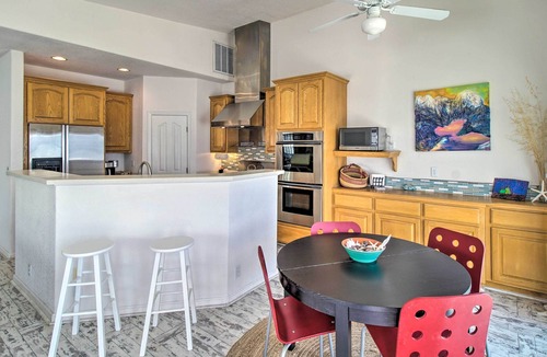 North Lakeport House | Spacious Lakeport Home w/Dock & Mtn Views!