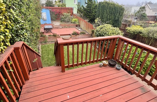 Outer Sunset House | Spacious modern 3BR/3BA House with yard, hottub & parking - with flexible lease!