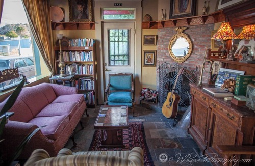 Duncan Hotel | Spacious upstairs queen room in small historic hotel near Arizona's Gila River.