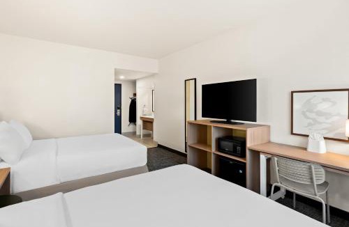 Williams Hotel | Spark by Hilton Williams