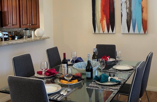 La Quinta Condo | SPECIAL! MTN VIEWS, REMODELED! 4-SEATER GOLF CART, BIKES, POOL FLOATS & MORE!
