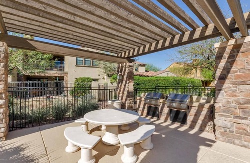 Talon Retreat House | Spectacular 2 BR Grayhawk Golf Getaway from the 18th Hole