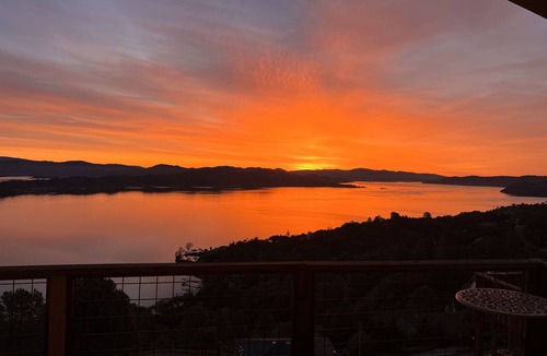 Kelseyville House | Spectacular Lake View House waiting for you
