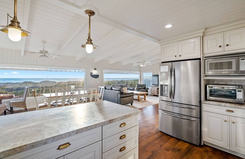 Morro Bay House | Spectacular Oceanfront Compound! Your own private Resort! Outdoor Spa
