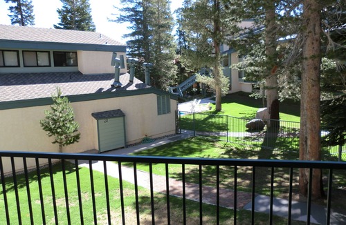 Mammoth Lakes Condo | St Anton Condos #47 (1-Bedroom) with Pool by RedAwning
