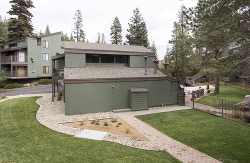 Mammoth Lakes Condo | St Anton Condos #47 (1-Bedroom) with Pool by RedAwning