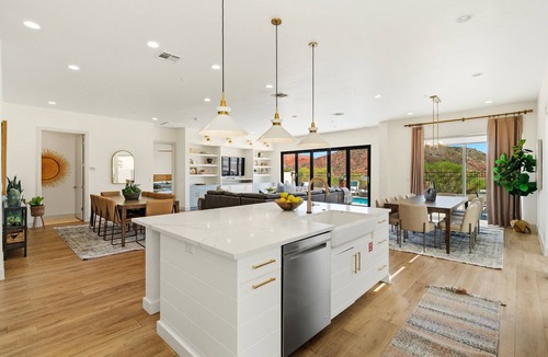 Washington House | St. George Oasis: 7BR Golf Retreat, Private Pool, Views