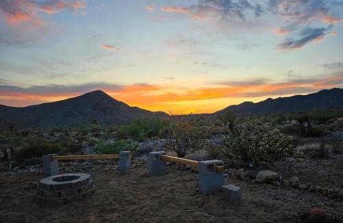 Meadview House | Star Gazer #3 Glamping