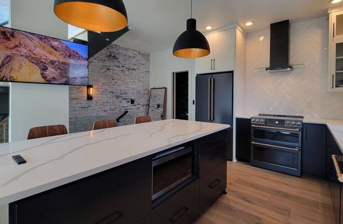 Jacksonville Villa | Station House Suite B