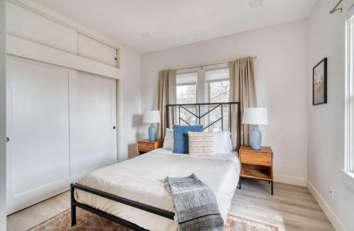 Richmond House | Stay Portland - Mt Tabor Retreat - Local Eateries - Shops - Bars