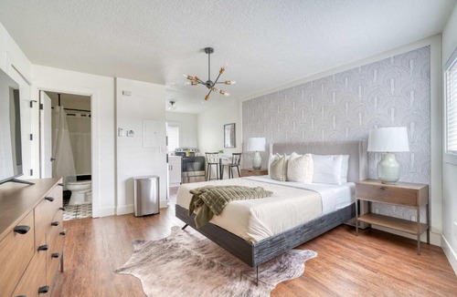 Brooklyn Apartment | Stay Portland - Super Studio in Brooklyn