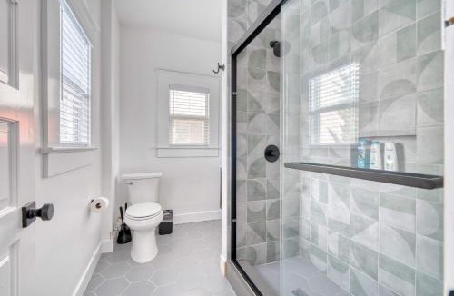 King House | Stay Portland - The Soul District Lounge - 91 WalkScore