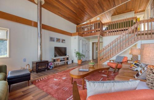 Coos Bay House | #StayinMyDistrict Cape Arago Sanctuary at the Sea