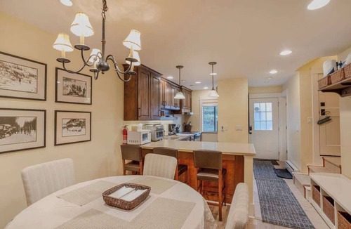 Tahoya Shores Condo | Steps from Beach-N-Mins to SKI - Updated Interior