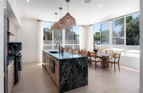Carlsbad House | Steps to Sand · Luxe Oceanview · Rooftop Spa & Bar