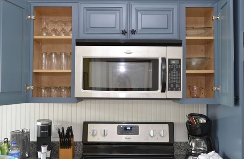 Branson Cottage | Stormy Point Village Cozy 3-bedroom Cottage for 8!