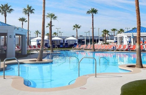 Winchester Apartment | STUDIO WESTGATE LAS VEGAS RESORT & CASINO, 6 ONSITE BARS, SPORTSBOOK, MONORAIL