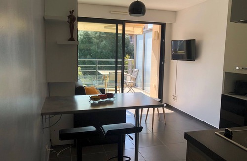 Propriano Apartment | Studio7, great comfort, on the beach