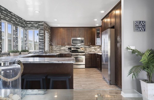 West Newport Condo | Stunning 6-Bedroom Oceanview Vacation Home w/Rooftop Deck