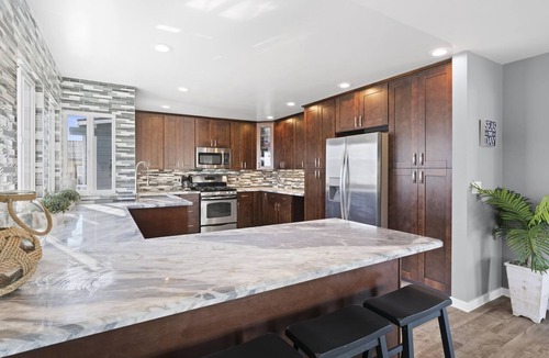 West Newport Condo | Stunning 6-Bedroom Oceanview Vacation Home w/Rooftop Deck