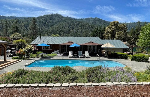 Salyer Cabin | Stunning home with private pool, hot tub, mountain views, grill & enclosed yard