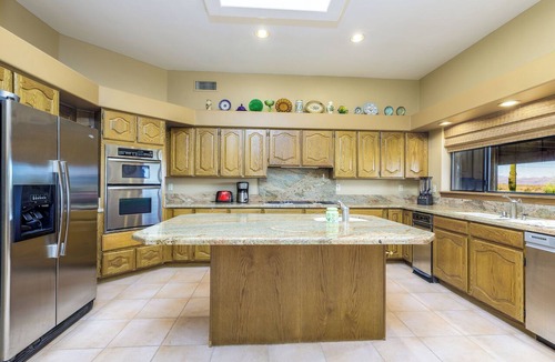 Fountain Hills House | Stunning Mountain Views, Relaxing Pool, Heated Spa, Fun Game Room, Sports Court!