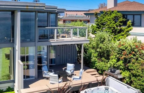 Opal Cliffs House | Stunning Oceanfront - Sunset Magazine Home