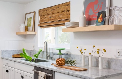Santa Ana Heights House | Stunning townhome in perfect West Newport location. 1 minute walk to beach.