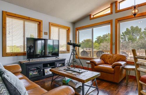 Apple Valley House | Stunning Utah Home 30 Mi to Zion Nat'l Park