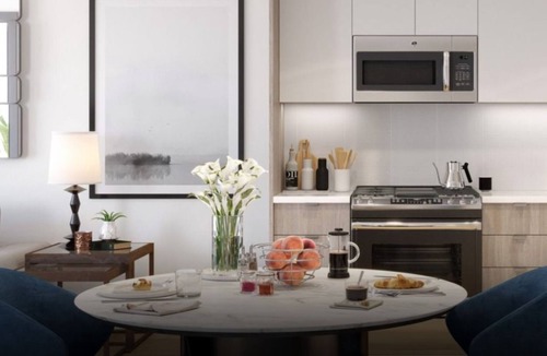 The Crossings Condo | Stylish 1BR Condo at Landsby – Pool & Rooftop Bliss