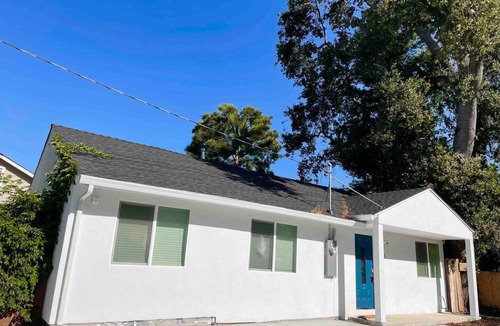 Mountain View House | Stylish 3BR/2BA Home Near Stanford & Big Tech—Newly Remodeled & Modern!