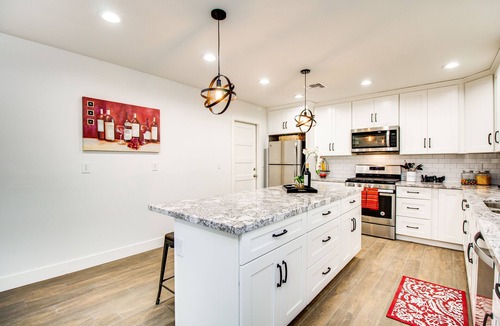 Cox Heights House | Stylish 4 Bdrm Near ASU and Old Town Scottsdale!