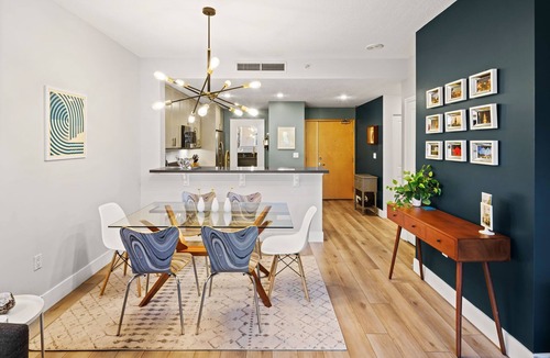Cortez Hill Apartment | Stylish Downtown Retreat - Pool & Parking