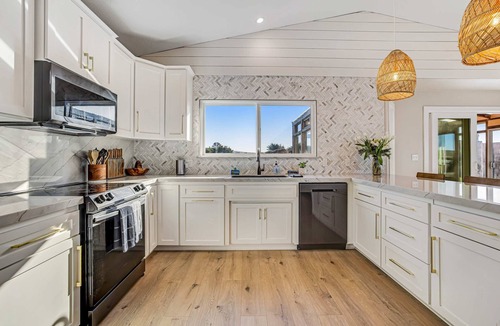Fort Bragg House | Stylish House with Ocean Views, Hot Tub, Game Room