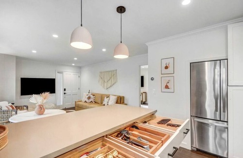 Napa Condo | Stylish Napa Stay Pool Access + 10 Min to DT