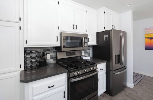 San Luis Obispo House | Stylish Retreat | Patio, Grill, Sleeps 7 w/Game Room