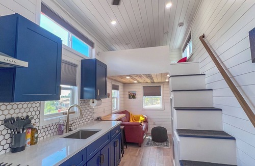 Cornville House | Stylish Tiny Home Loft Hot Tub Valley Views Near Sedona