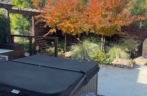 Overlook House | Suburban Luxury with Urban Access in Walnut Creek