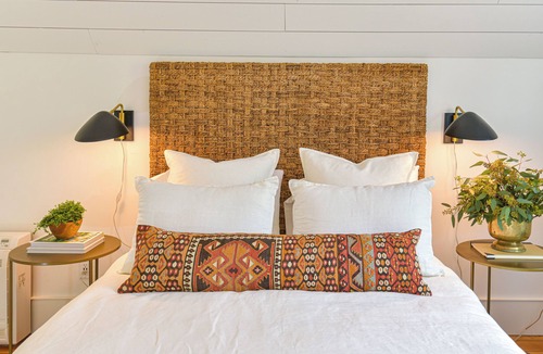 Jacksonville Hotel | Suite 3 at Kubli Haus Luxury, Style & Location, 1 block to Britt