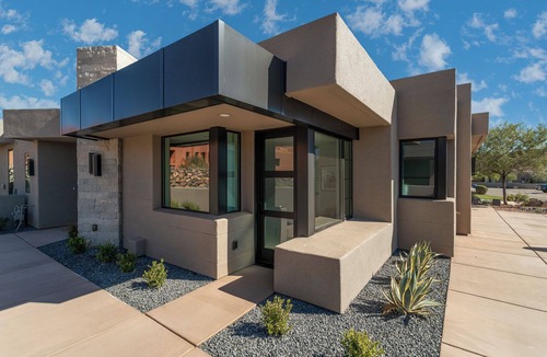 Ivins House | Suite Near Snow Canyon, Tuacahn, and Black Desert Resort