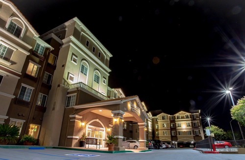 Milpitas Apartment | Suite w/Full Kitchen | Pool, Breakfast, & More
