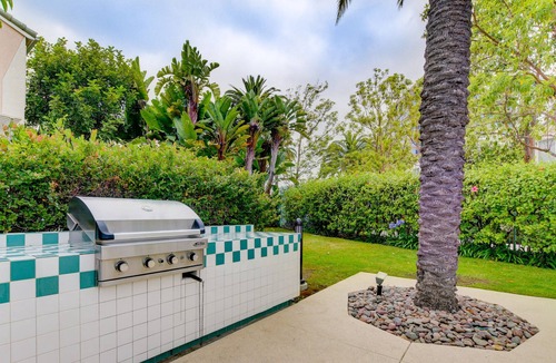 Mission Valley House | Summer in San Diego, Let's Go!